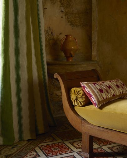 Manuel Canovas Spring Collection 2025